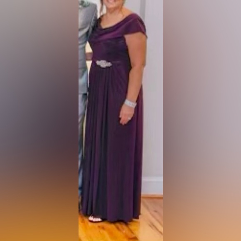 Alex Evenings Women's Long Cowl Neckline Formal Gown ~ Eggplant   SIZE 14